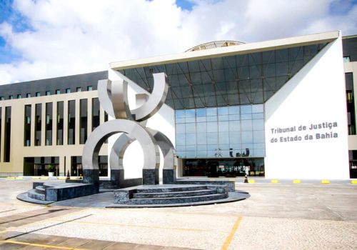 Em acórdão, Tribunal de Justiça da Bahia determina formalização do Contrato do município de Eunápolis com a Embasa
